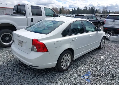 2008 Volvo S40 2.4I из США, поврежденный, VIN YV1MS382482383566